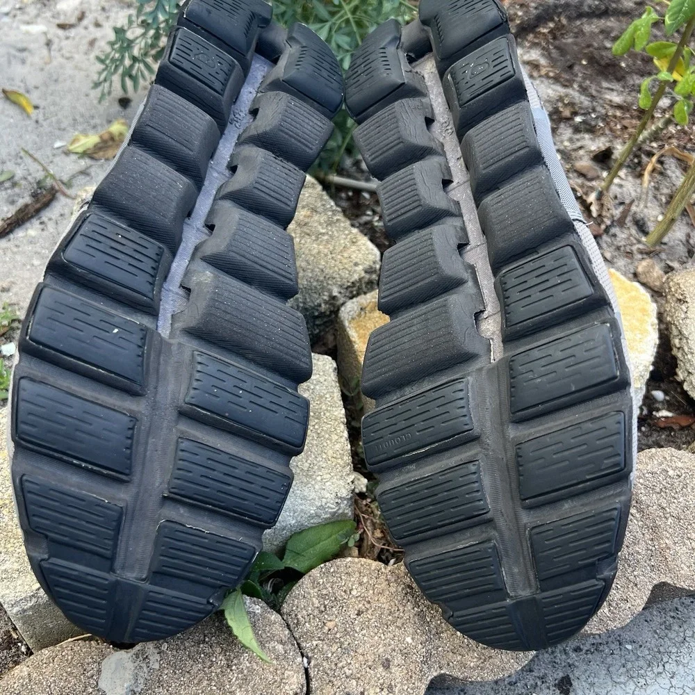On Cloud 5 Waterproof 'Asphalt Magnet' Men's Size 12 59.97991 Running Shoes